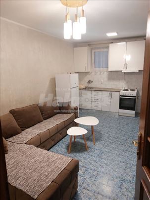 Izdajem jednosoban stan