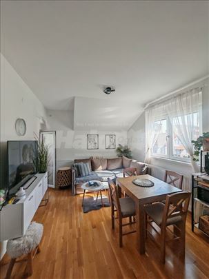 Izdajem nov jednosoban stan u Krnjaci kod metroa