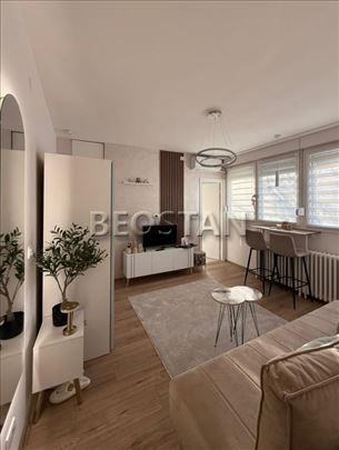 Novi Beograd - Fontana carina #66814