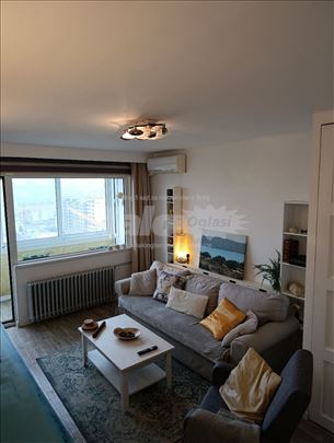 Udoban, praktičan, luksuzan stan