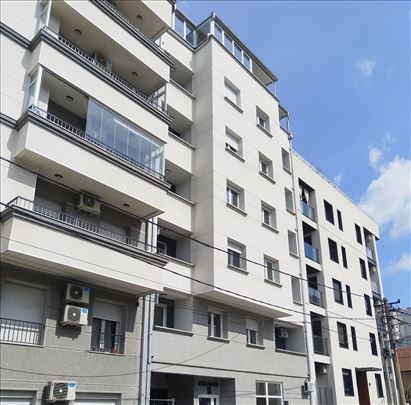 Zvezdara Đeram 53,60 m2 2/5 2,5