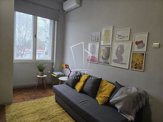 Centar, odlična garsonjera ID#14612