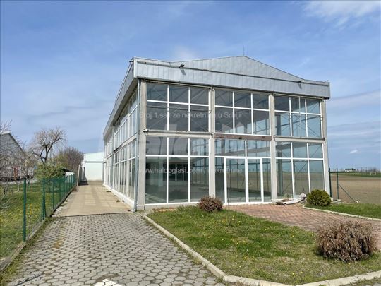 Hala sa kancelarijam na 5 km od NS