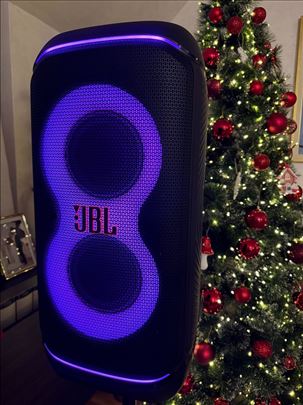 Iznajmljivanje ozvucenja JBL PartyBox 320