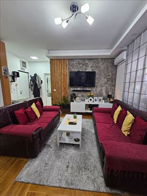 IZUZETAN, moze na kredit. Bez ulaganja