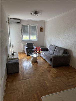 Jednoiposoban stan - 42m2 - Novo Naselje 