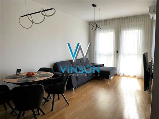 Novi Sad, Sajam - Uknjižen troiposoban stan ID#100