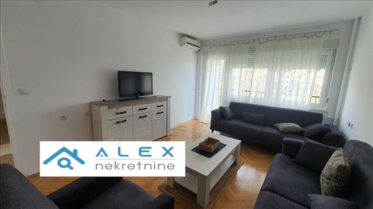 Odličan dvosoban stan na Limanu