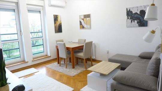 Omladinskih brigada, 40m2, dve sobe, namešten 