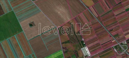 Plac,Inđija,Inđija,kv: 17518.00