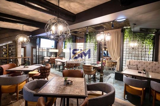 Savamala, razrađen lokal 310m2,