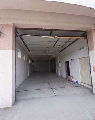 Smederevski put,magacin 160m2