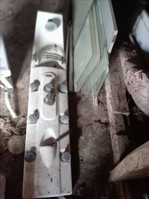 Tuš kabina, kada i hidromasažni stub Enmon