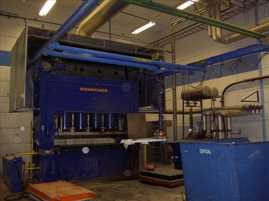 WEMHÖNER hidraulična presa za vrata i ploče