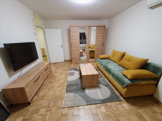 Blok 63, Gandijeva, 44m2