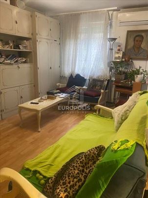 Bulevar oslobođenja, Banjica, Voždovac