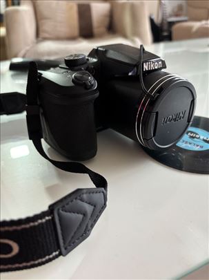 Nikon coolpix B500