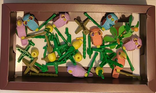 Prodajemo igračke iz Kinder jaja!