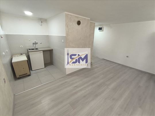 Rakovica, jednoiposoban stan 30m2