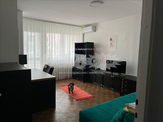 Stan na Čukaričkoj Padini 