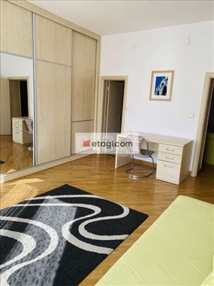 Tašmajdan, troiposoban stan 92m²