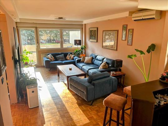 Voždovac duplex 5-soban stan 141 m2