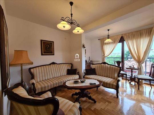 Autokomanda - 112m2 - Borisavljevićeva