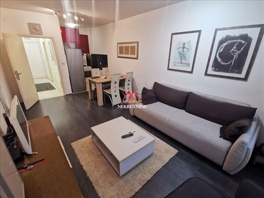 Jednoiposoban stan - 49m2 - Telep