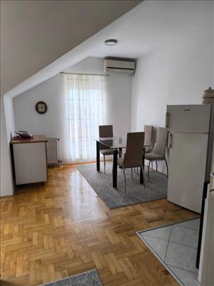 Namešten jednoiposoban stan S.Sarajlije-37m2