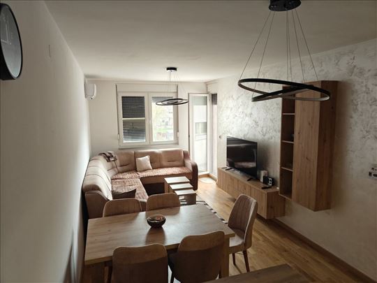 Novi Sad, Podbara, Stan, 2.5, 56m2