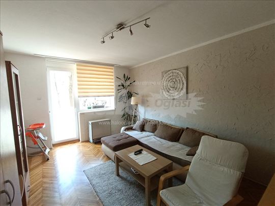 Renoviran stan Novi Beograd