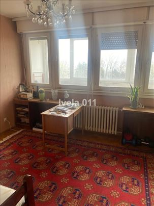 Uknjižen 2.5 stan - Konjarnik ID#4125