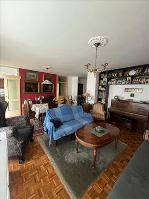 3,5 stan od 87m2 Bulevar Oslobođenja