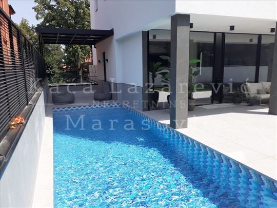 Belgijska ugao sa Vase Pelagića (Senjak) ID#54859