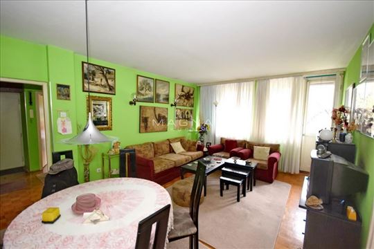 Fontana - Studentska ID#5596