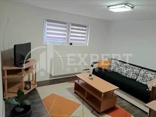 Izdaje se odličan stan u Duvaništu, 35m2