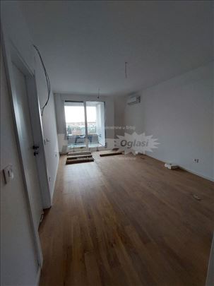 Nov stan u izgradnji na prodaju Novo Naselje