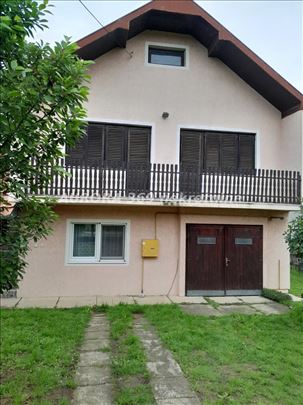 Sremska Kamenica, Novi Sad, MoŽe Kredit, OdliČna K