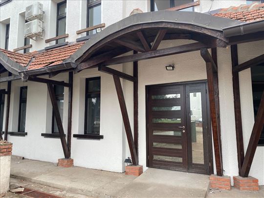 Petlovo brdo lokal 331m2