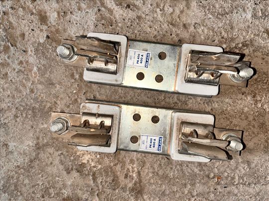 Postolje za nožasti osigurač PK 400 (400A) - Izlak