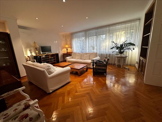 Senjak, odličan 4.0, namešten, parking