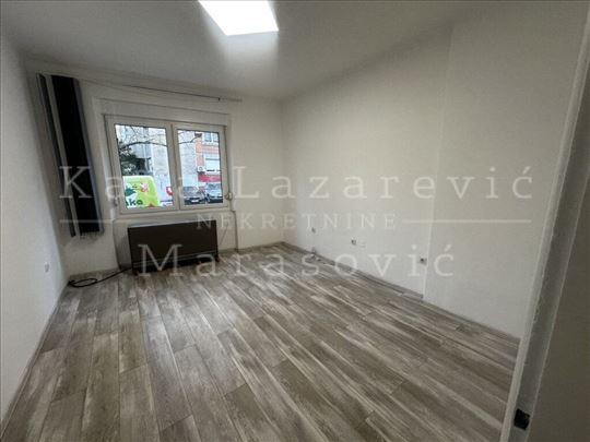 Sinđelićeva, Kalenić pijaca ID#54880