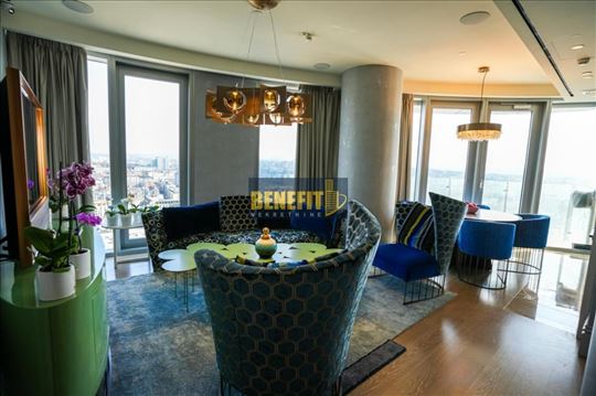 St. Regis - Lux 5.0 stan sa dva garažna mesta