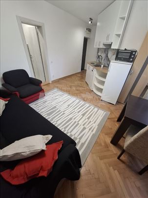Stan 1.5, Beograd, Banovo Brdo, 40m²