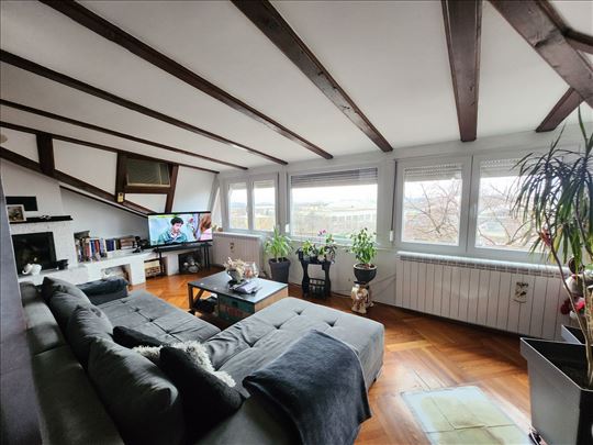 Stan sa pogledom na Senjaku