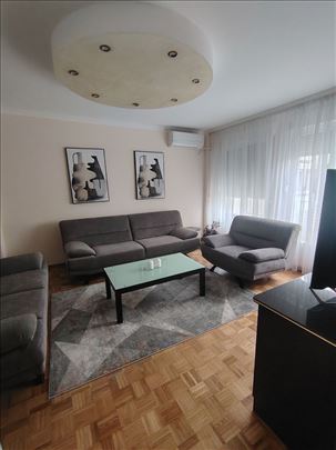 Studentski grad, B.Z.Đinđića, 73m2