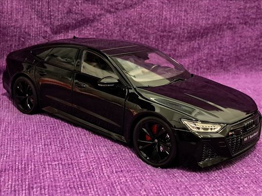 AUDI RS7 Sportback 1:18 Pure Black