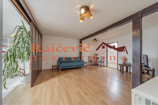 Centar, Vojvode Milenka, 3.5, 96 m2, terasa 25 m2