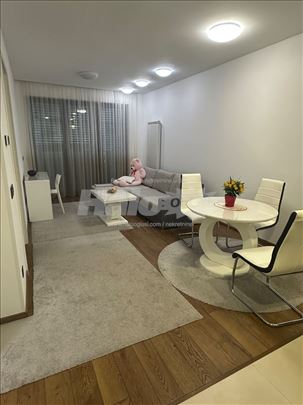 Izdaje se 1.5 soban lux stan - Novi Dorcol