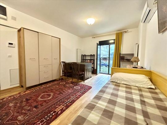 Izdavanje garsonjere-novogradnja,Ljube Didića,30m2